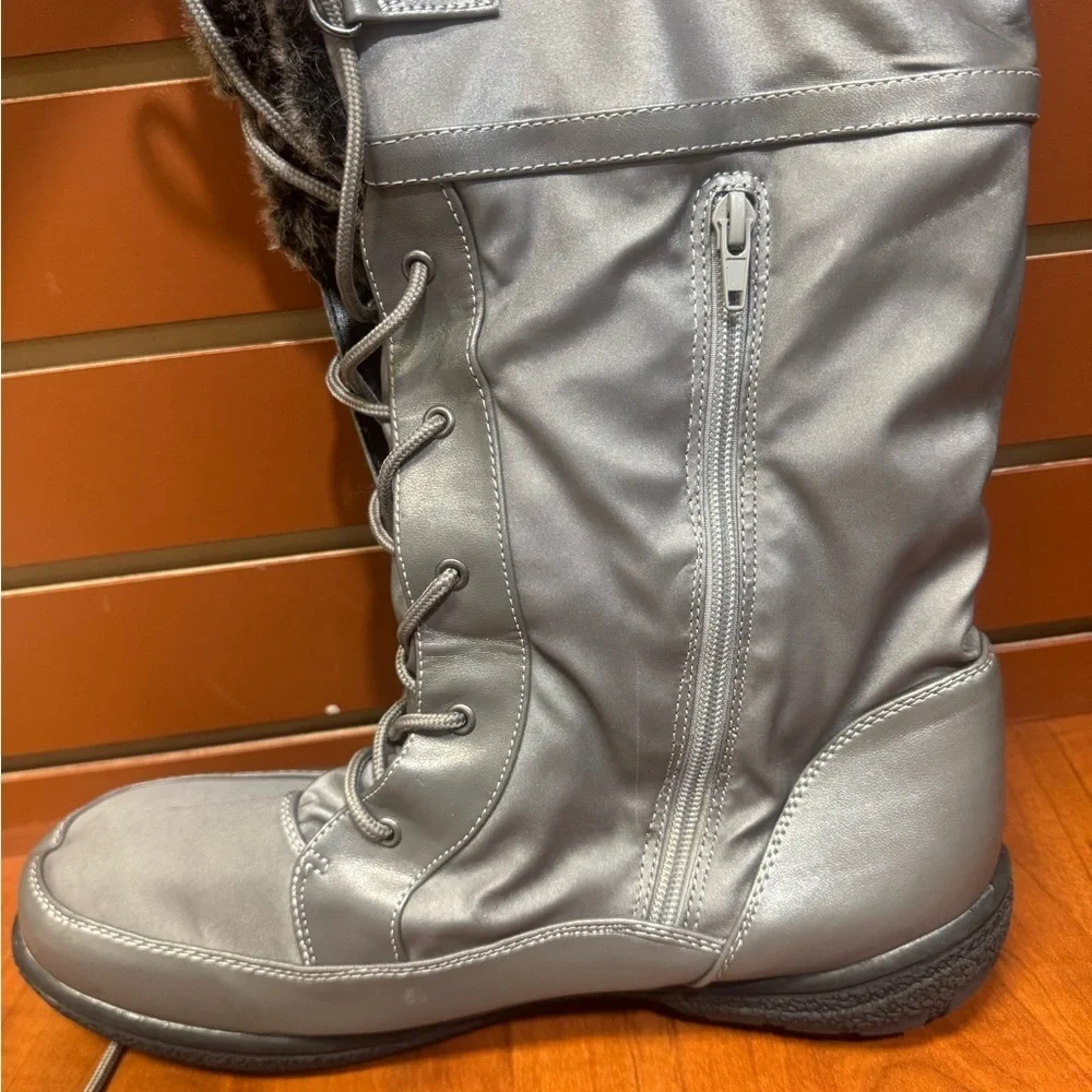 Women's Silver Winter Boots with Faux Fur Lining